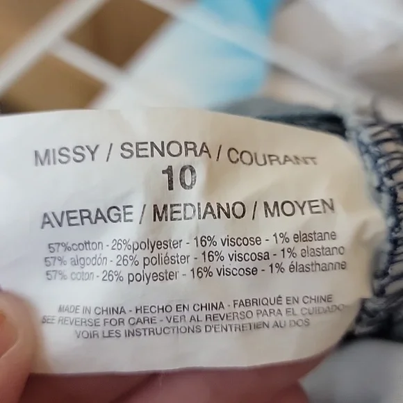 Bandolino Sky Blue Denim Shorts - Picture 5 of 7